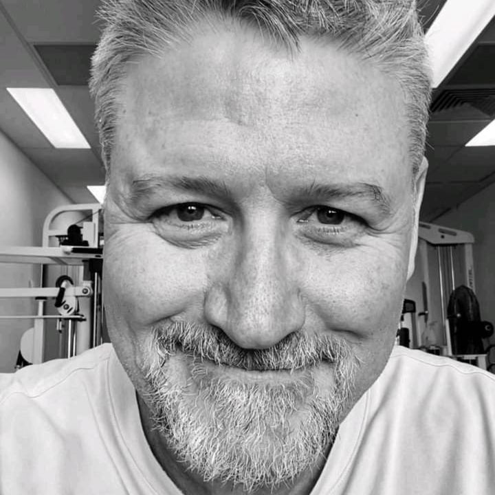 Michael Olivia - Tiktok Profile Picture of Michael Olivia (@michaelolivia082) on Tiktok