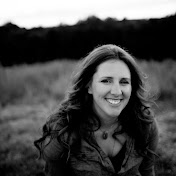 Profile Picture of Shelly Moore (@shellymoore) on Youtube