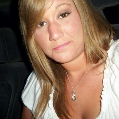 Profile Picture of Keri Punneo (@PuNEEoH) on Twitter