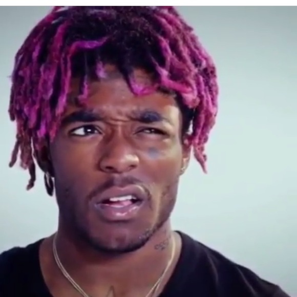 Profile Picture of Hector Iribe (@hiribe2017) on Poshmark