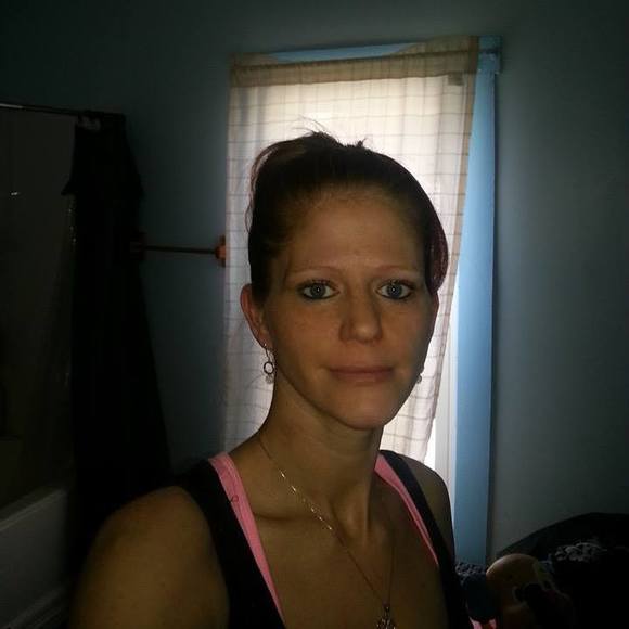 Profile Picture of Dorothy Daniska (@dollass8799) on Poshmark