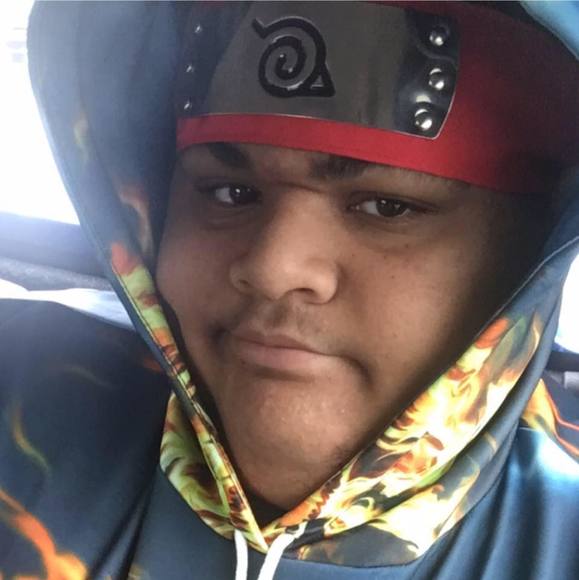 Profile Picture of Micah Burdette (@micahburdette) on Poshmark