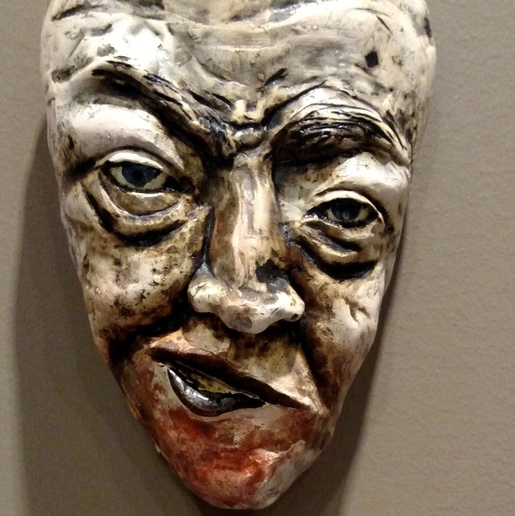 Profile Picture of D. Lennon (@mrdlennon1) on Poshmark