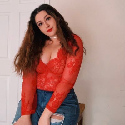 Profile Picture of Kaitlin (@kaitlin_paige) on Twitter