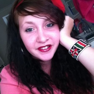Profile Picture of Emily Hayse (@ejayhayse) on Myspace