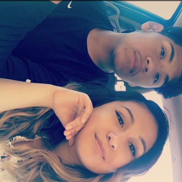 Profile Picture of Mitchell Gonzalez (@mitchell941) on Poshmark