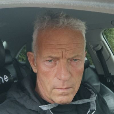 Profile Picture of James Carnall (@JamesCarnall1) on Twitter