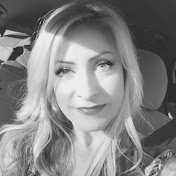 Profile Picture of Mel Gates (@FavoriteThingsBoutique) on Youtube