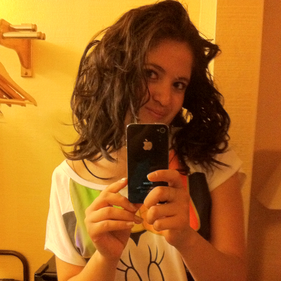 Profile Picture of Nora Mota (@norita) on Poshmark