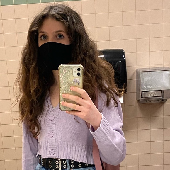 Profile Picture of Ava Vinet (@avavinet) on Poshmark