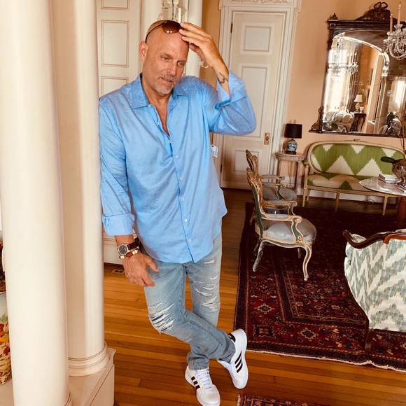 Profile Picture of Scott Jacobs (@scott_jacobs) on Poshmark