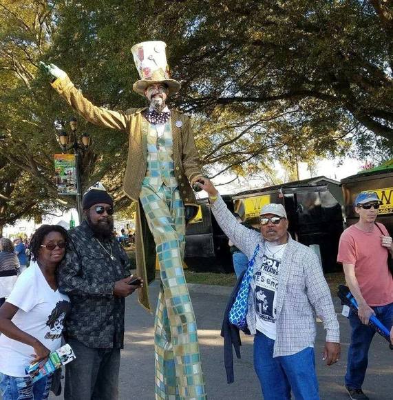 Profile Picture of Vivian Townsend (@viviantownsend) on Poshmark