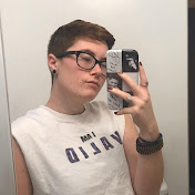 Profile Picture of Alex Kramer (@LookingForBritt) on Youtube