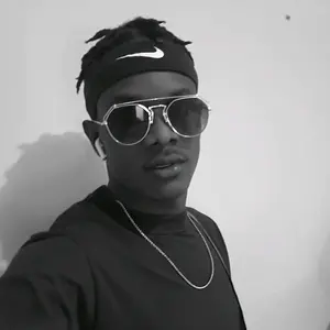 Profile Picture of frandleythomas (@frandleythomas) on Tiktok