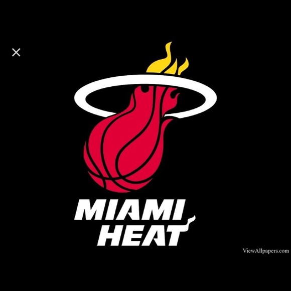 Profile Picture of Ron Ron (@bighomie1220) on Poshmark