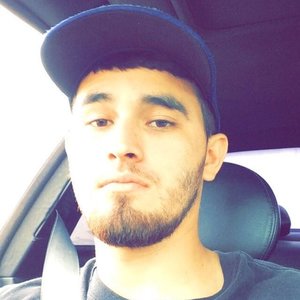 Profile Picture of Julian Ponce (@l_babs) on Myspace
