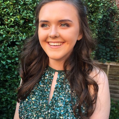 Profile Picture of Becky Jenks (@BeckyJenks17) on Twitter