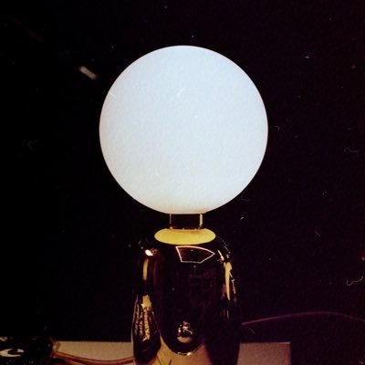 Profile Picture of Dead Lumens (@DanSimons) on Twitter