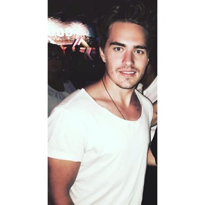 Profile Picture of Chad Zapfe (@ChadZapfe) on Twitter
