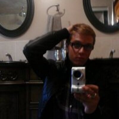 Profile Picture of Eric Gonsalves (@airick450) on Twitter