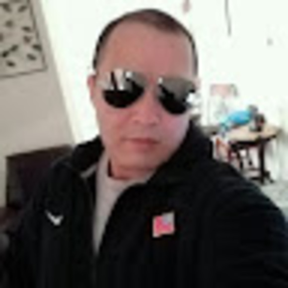 Profile Picture of Steven Monge (@stevenmonge) on Poshmark