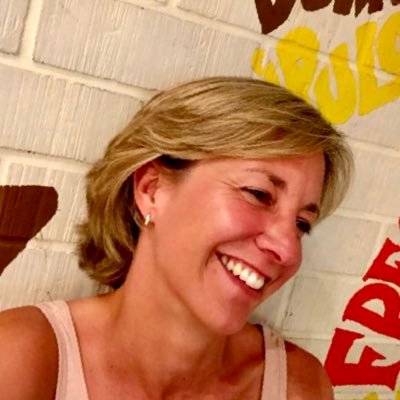 Profile Picture of Clare Connor (@ConnorCricket) on Twitter