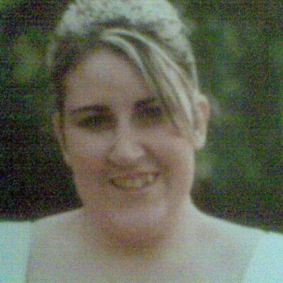 Profile Picture of Deirdre McHugh (@DeeMcHugh77) on Twitter