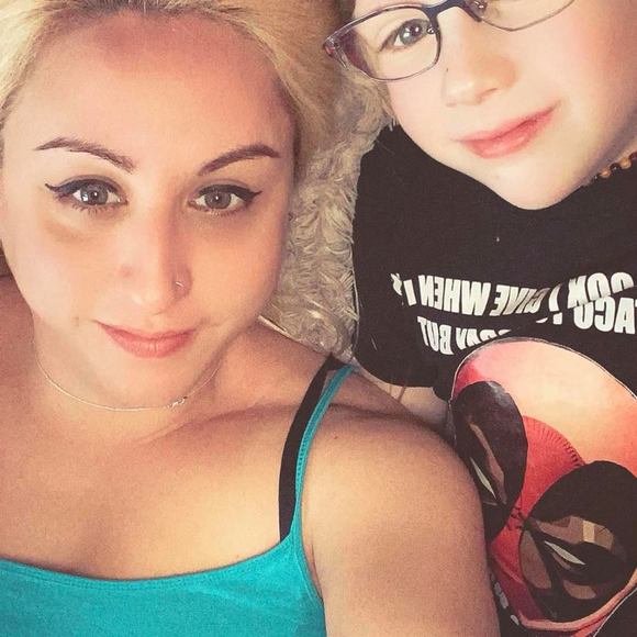 Profile Picture of Amy Bernhardt (@amykaylynn) on Poshmark