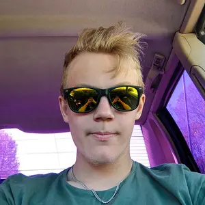 Profile Picture of Johannesohlander (@ohlandergarage) on Tiktok