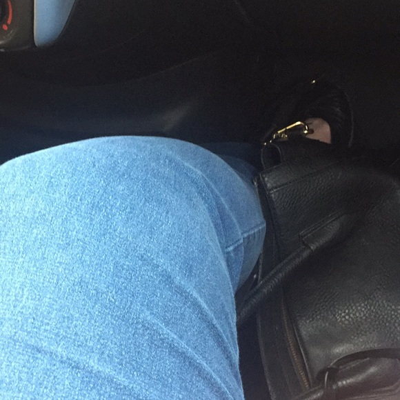 Profile Picture of Jo Hughes (@joemilyhughes) on Poshmark