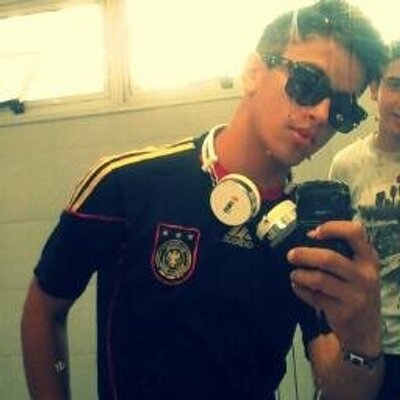 Profile Picture of Franco Rivera (@francorivera18) on Twitter