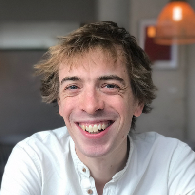 Profile Picture of Tom Charnock (@T_Charnock) on Twitter