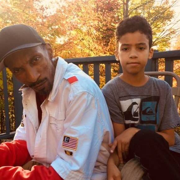 Profile Picture of Patrick Ménard (@snoop2k10) on Poshmark