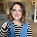 Profile Picture of Karen Clark (@karenclarkillustration) on Instagram