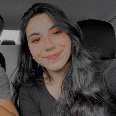 Profile Picture of Zoe Ramirez (@zoeramirez26) on Twitter
