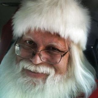 Profile Picture of Santa Joseph Menchhofer (Santa Jomen) (@kimberly.menchhofer) on Facebook