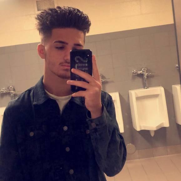 Profile Picture of Butrus Butrus (@butrus) on Poshmark