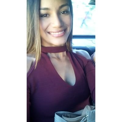 Profile Picture of Génesis Roque (@GeneRoque) on Twitter