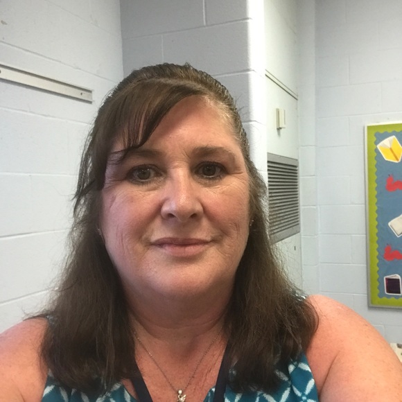 Profile Picture of Sheryl Page (@sp64l) on Poshmark