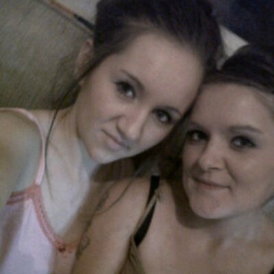 Profile Picture of Danielle Hughson (@daniellehughson) on Twitter