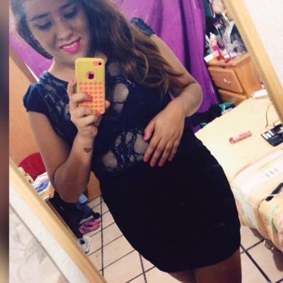 Profile Picture of Brenda Navarro (@rosa_17f) on Twitter