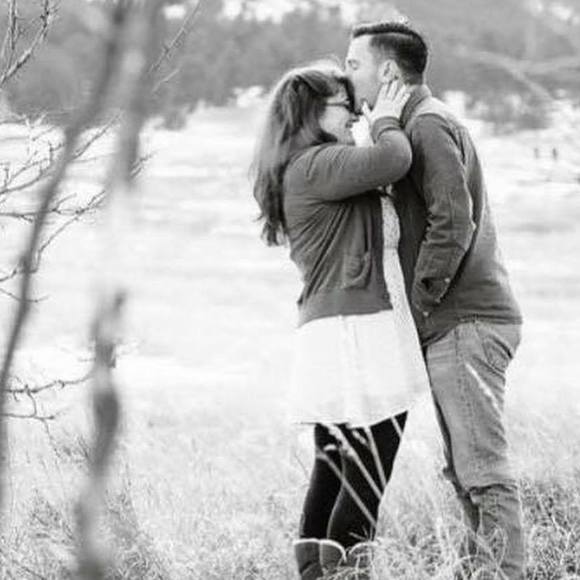 Profile Picture of Alexa Stoner (@alexa_stoner) on Poshmark