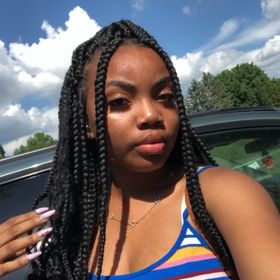 Profile Picture of D'Yonna Dawning (@LoveOnnaa) on Pinterest