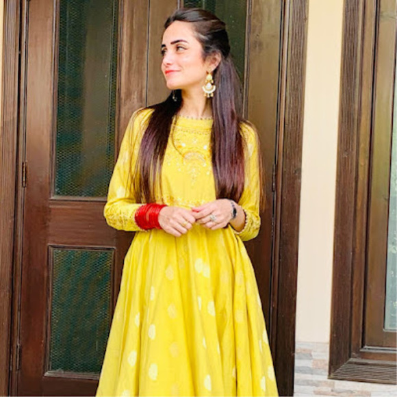 Profile Picture of Tabeer Mazher (@tabeermazher001) on Poshmark