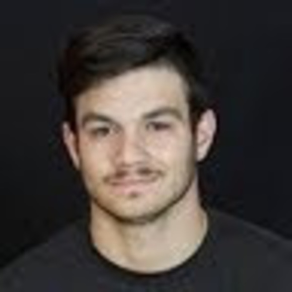 Dom Nania - Poshmark Profile Picture of Dom Nania (@domnania1) on Poshmark