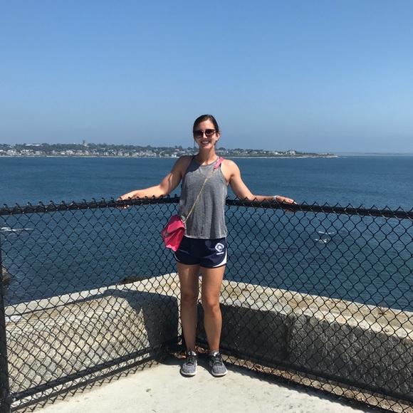 Profile Picture of Kiersten Krolikowski (@kiersten1229) on Poshmark