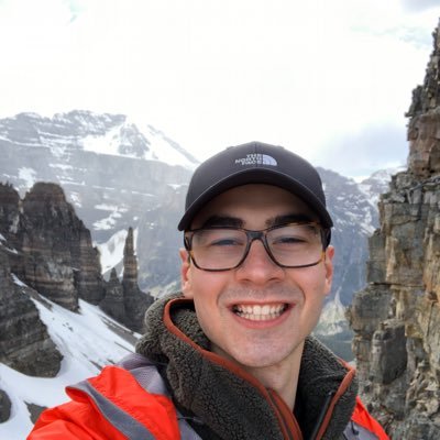 Profile Picture of Justin Dos Santos (@jdoss10) on Twitter