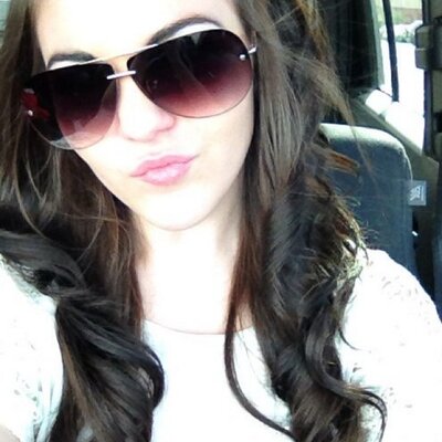 Profile Picture of Allison Needham (@prettylilgirl0) on Twitter