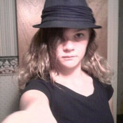 Profile Picture of Leah Crosby (@leah_crosby) on Twitter