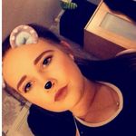 Profile Picture of Carly Barnes (@carlybarnes3741) on Instagram